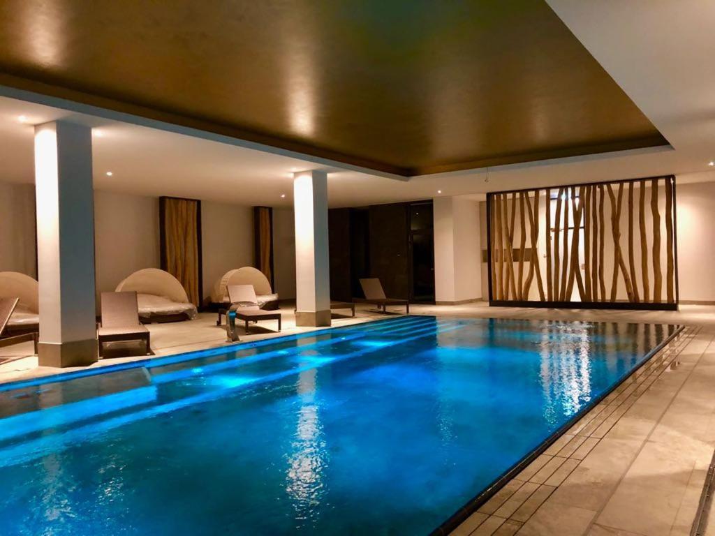 Sunny Suite 14 - Elegantes Hotelapartment Mit Grossartigem Pool-Wellnessbereich Direkt Am Meer In Ruhiger Lage - Perfekt Fuer Mensch Und Tier Бёргеренде-Ретвиш Экстерьер фото